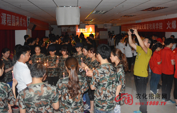 ������һҹ����Ӗ(x��n)����֮���`���w��