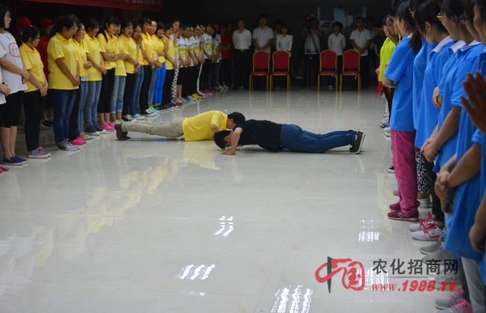 �Գ֣�߀��·��