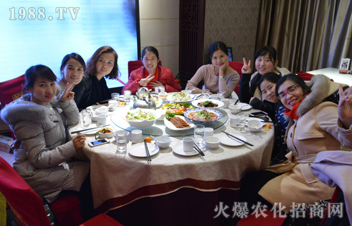 ���ˣ��y�ֲ��M(j��n)�_����ƪ��