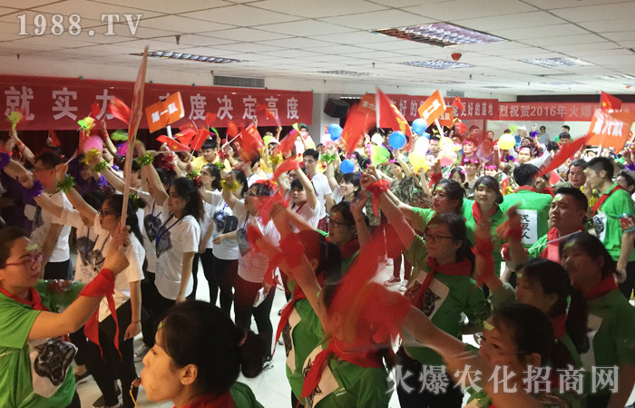 �𱬾������ж��҂�һ����L(zh��ng)������