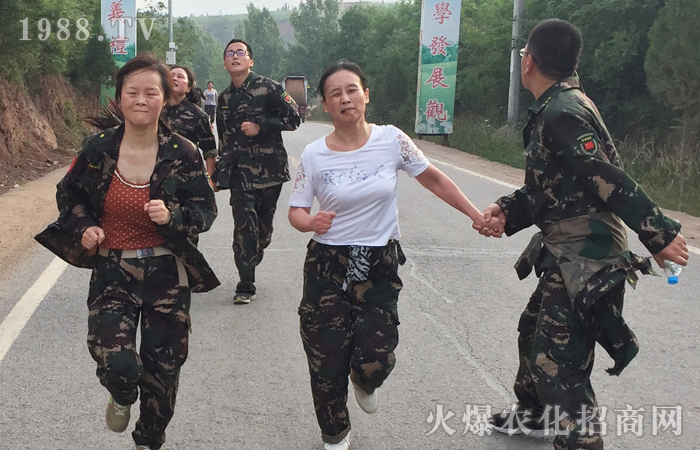 �����������س�����