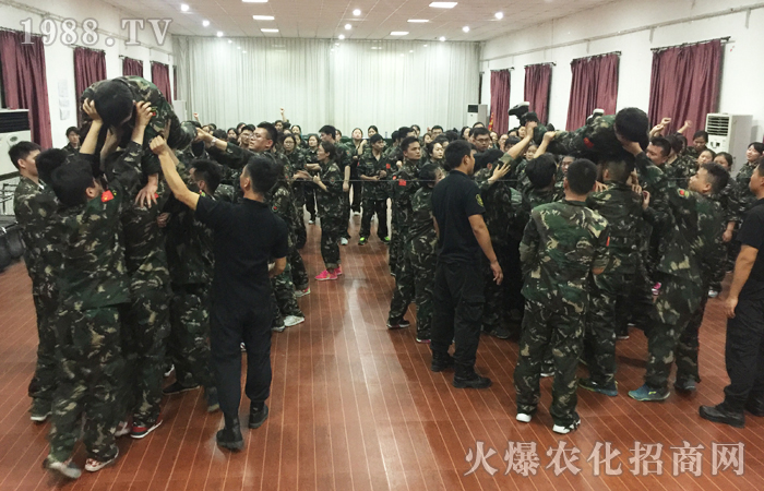 ���˼�ͥ���������Լ����҂����ȫ���Ը��挦���������(zh��n)��