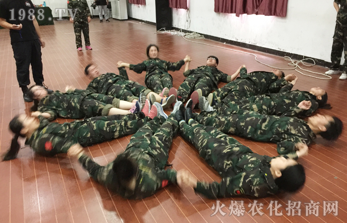 �����X��������ͻ�ƣ����ڸ�׃��