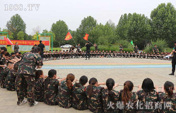 ���Լ����еĐ�ħ�����ܳ�Խ����