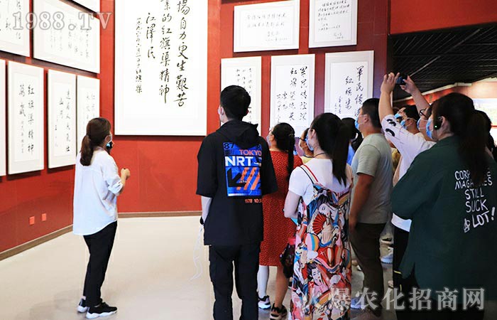 全力以赴，團(tuán)結(jié)一心，我們是火爆的精英戰(zhàn)士！