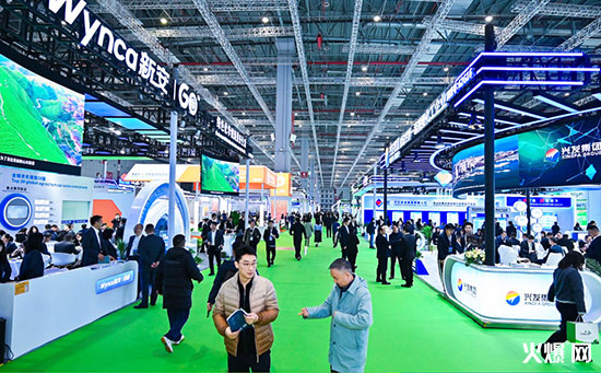 2026�Ϻ�CAC�r(n��ng)��չ�Gɫֲ�������B(t��i)ͬ����