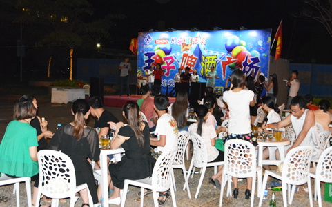 �����������ʳ������������gЦ�Z���_����