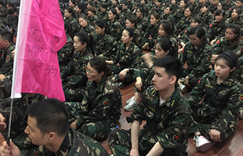 競爭是完善自我、讓人向上的不竭動力！