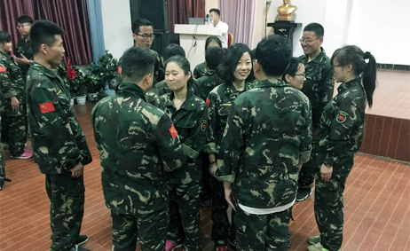 贊美別人，收獲快樂！