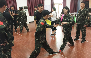 當你下定決心時，全世界會為你讓路！