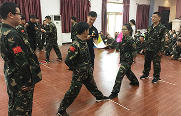 當滿腦子里全是目標時，只剩下方法和行動！