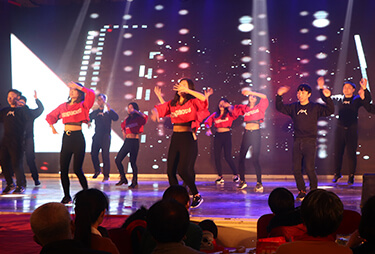 ��10��c�_���衶����ഺ������������